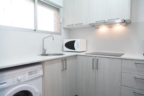 Uhc Sorolla Apartments Салоу Экстерьер фото